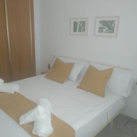 Love Rent4 Malaga Spiteri Kültér fotó